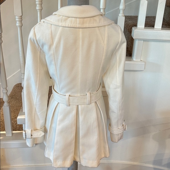 Guess winter jacket - Picture 4 of 12